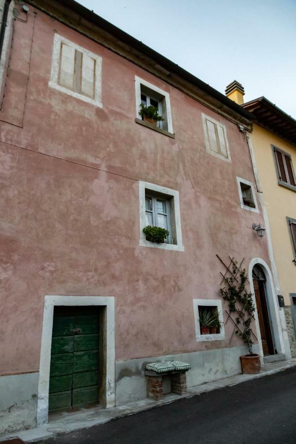 Villa La Casa Rosa Vitiano Exterior foto